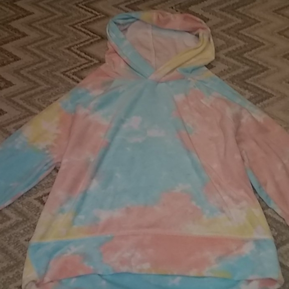 Tie dye long sleeve crop top with a hood - Picture 1 of 5